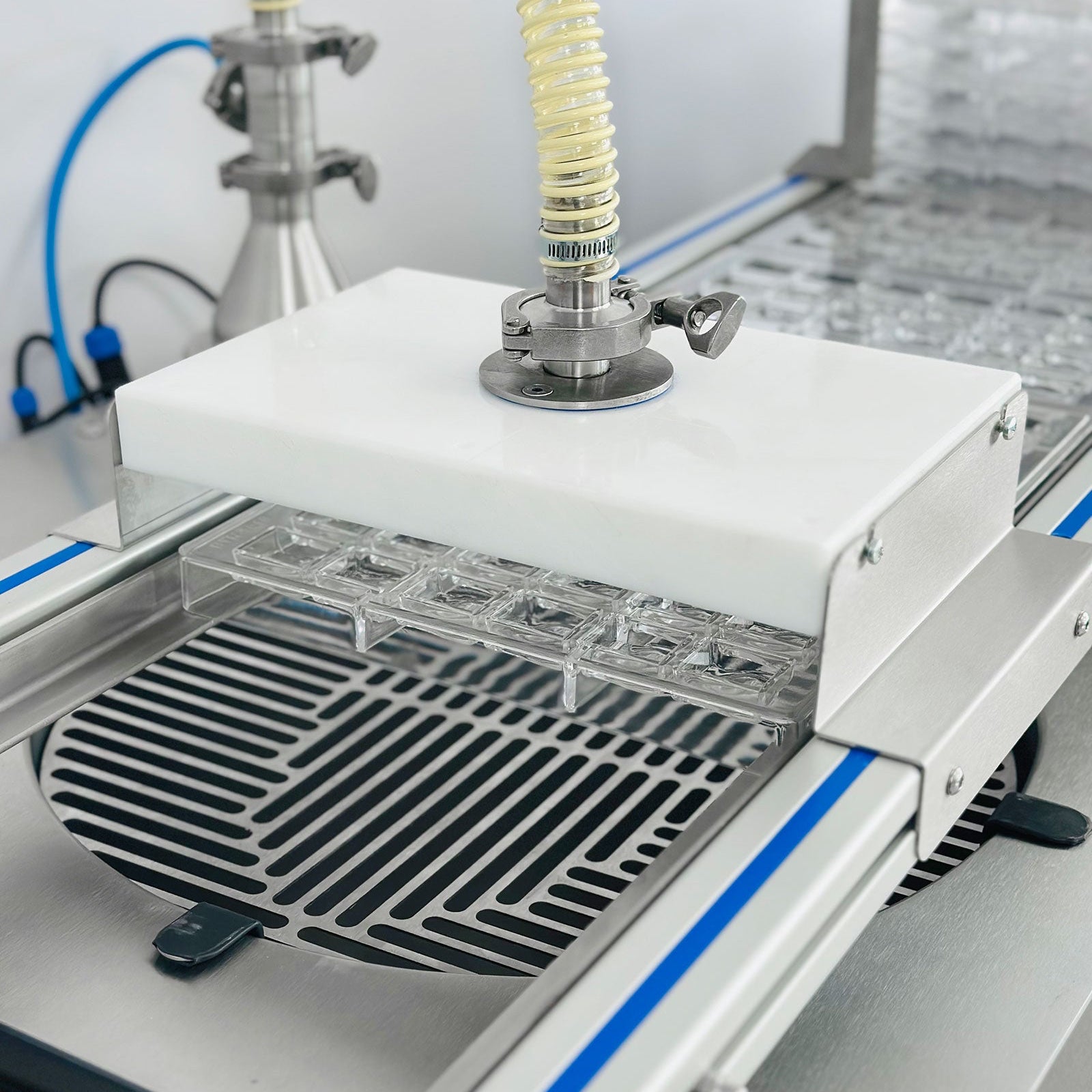 Infinity AML-1B Automatic Moulding Line